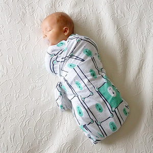 Baby Loves Sleep, Koala Hugs swaddle wraps, startle reflex, moro reflex, stretchy swaddles, receiving blanket, newborn wraps