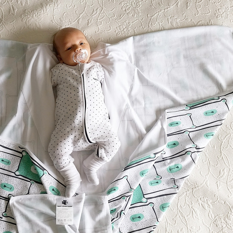 Baby Loves Sleep, Koala Hugs swaddle wraps, startle reflex, moro reflex, stretchy swaddles, receiving blanket, newborn wraps