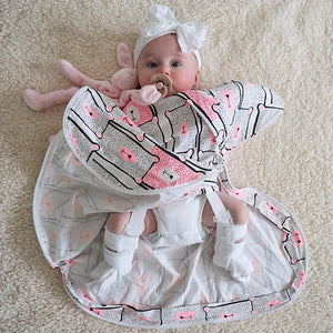 Baby sleeping bag for hip dysplasia by Baby Loves Sleep